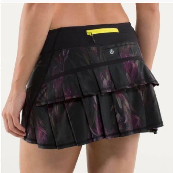 lululemon athletica Dresses & Skirts - lululemon NEW Skirt Short/ Skort NWOT